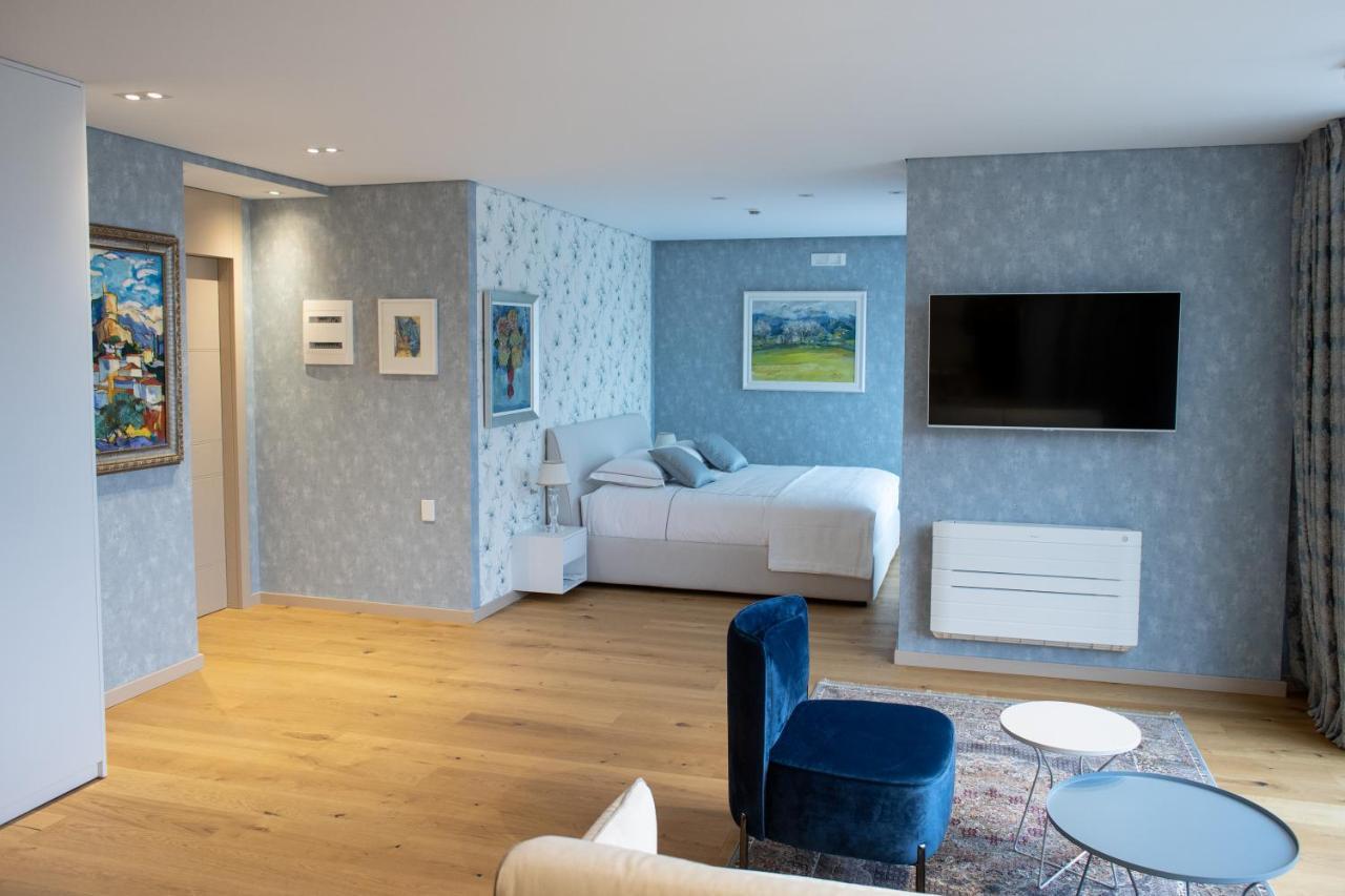 Seven Luxury Suites Тирана Экстерьер фото