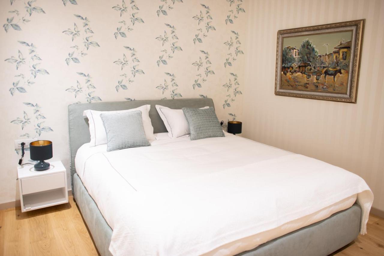 Seven Luxury Suites Тирана Экстерьер фото